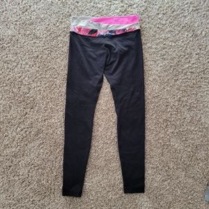Black Lululemon leggings